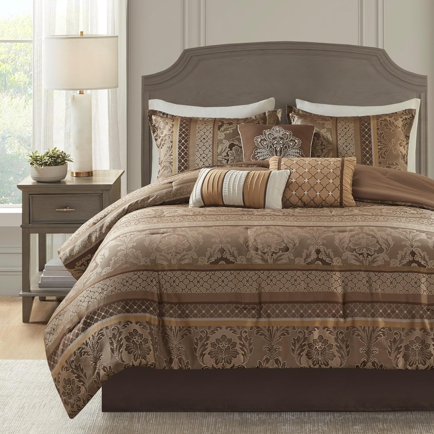 Transform Your Bedroom with the Madison Park Bellagio Comforter Set