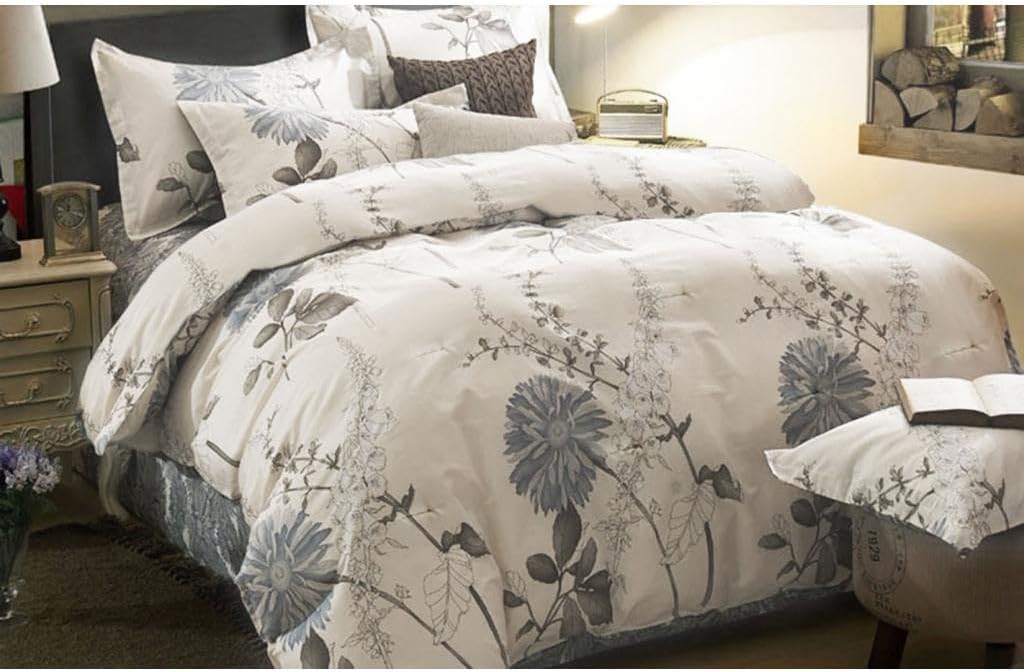 Embrace Elegance with the Wake In Cloud Floral Comforter Set